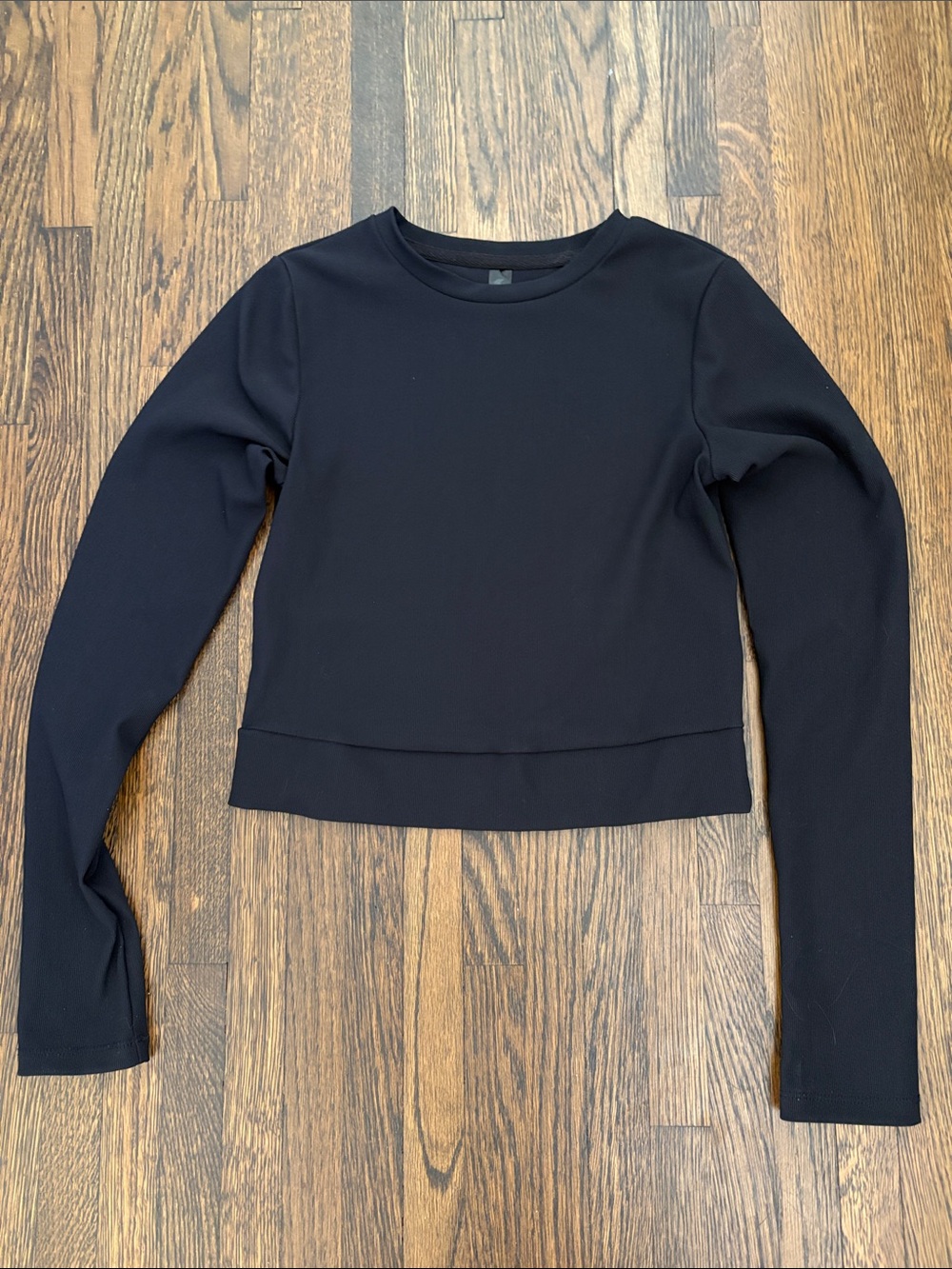 Kyodan Black Cropped Crewneck Long-Sleeve Running shirt